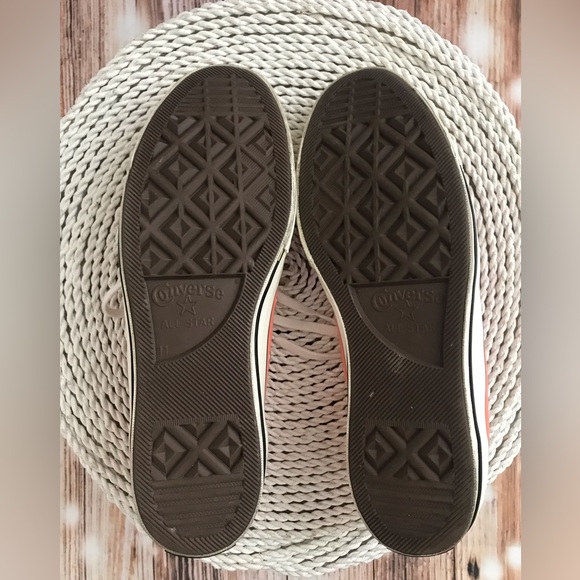 CONVERSE CHUCK TAYLOR SNEAKERS - Picture 7 of 8